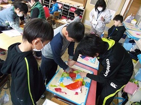 2n_hanga.jpg 279209 123K