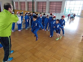 2n_onawa1.jpg 279209 116K